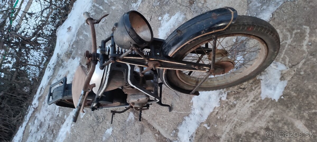 ČZ 175 predvojnova - 6