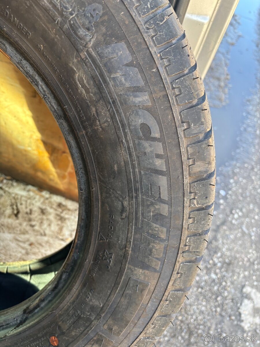 215/70R15C - 6