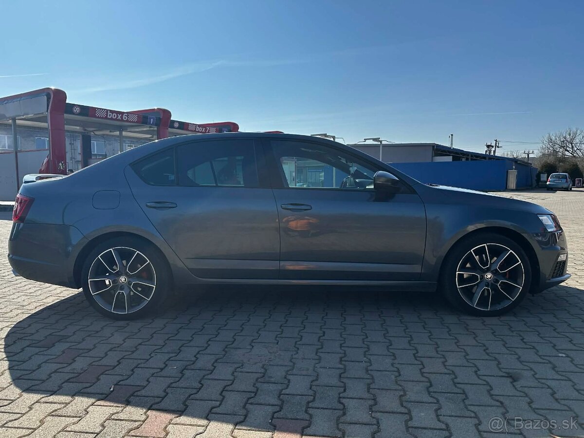 Škoda Octavia (facelift) RS - 2.0 TDI - LIFTBACK - 6