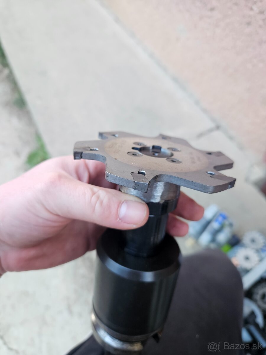 Predám výbavu na CNC frézy - 6