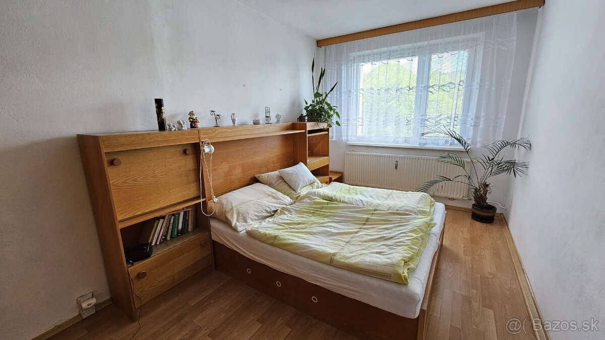 KOMFORTNÝ 4-IZBOVÝ BYT S BALKÓNOM V MESTE SVIDNÍK - 6