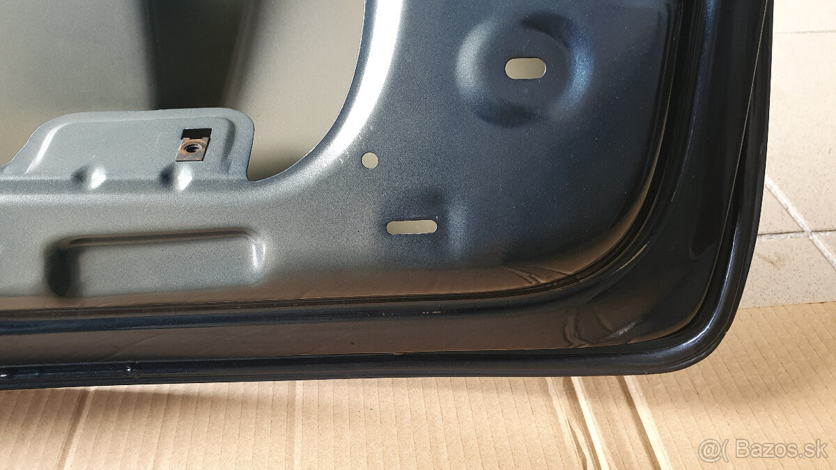 VW Golf 5 V plus zadné kufrove dvere - 6