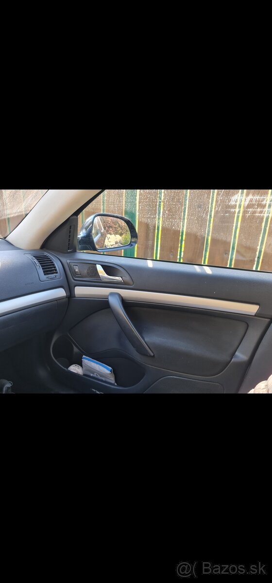 PREDAM ŠKODA OCTAVIA COMBI 4X4 -2011 - 6