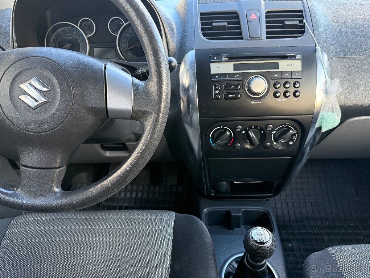 Suzuki sx4 - 6