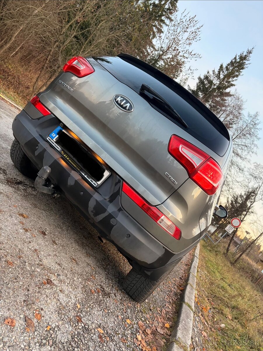 Predám KIA SPORTAGE - 6