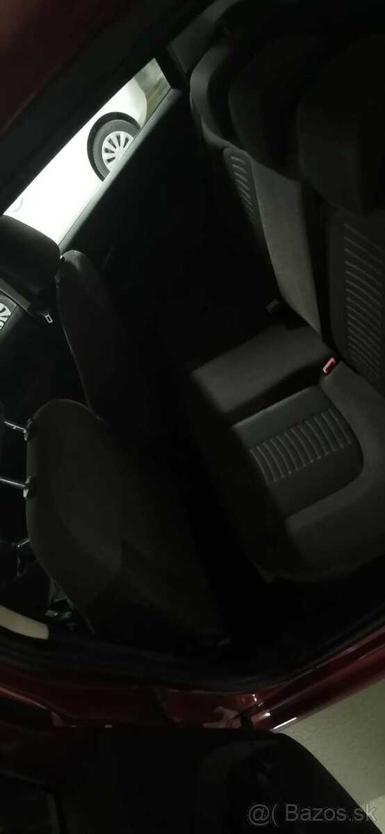 Na predaj Fiat Grande Punto: - 6