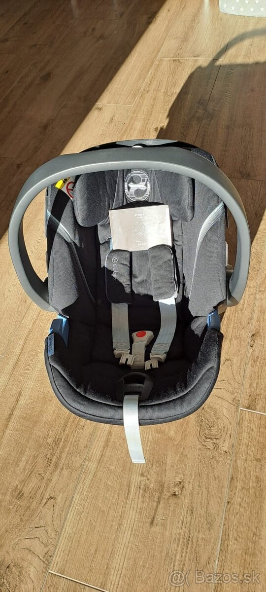 Autosedačka - vajíčko Cybex Aton 5 - 6
