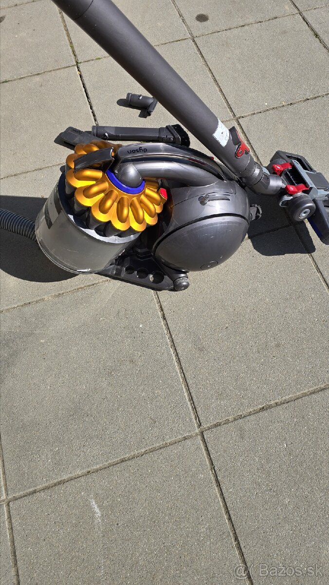 Vysávač Dyson - 6