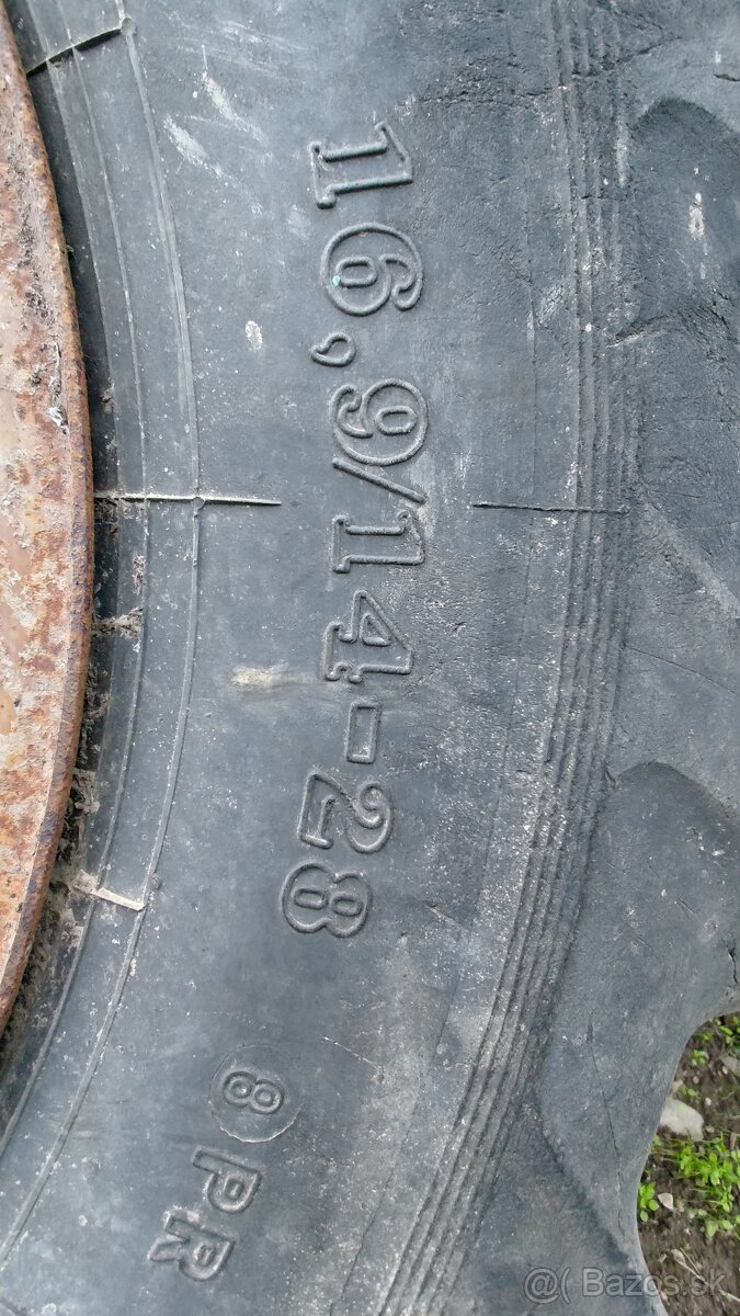 Zadné koleso na traktor Zetor - 6