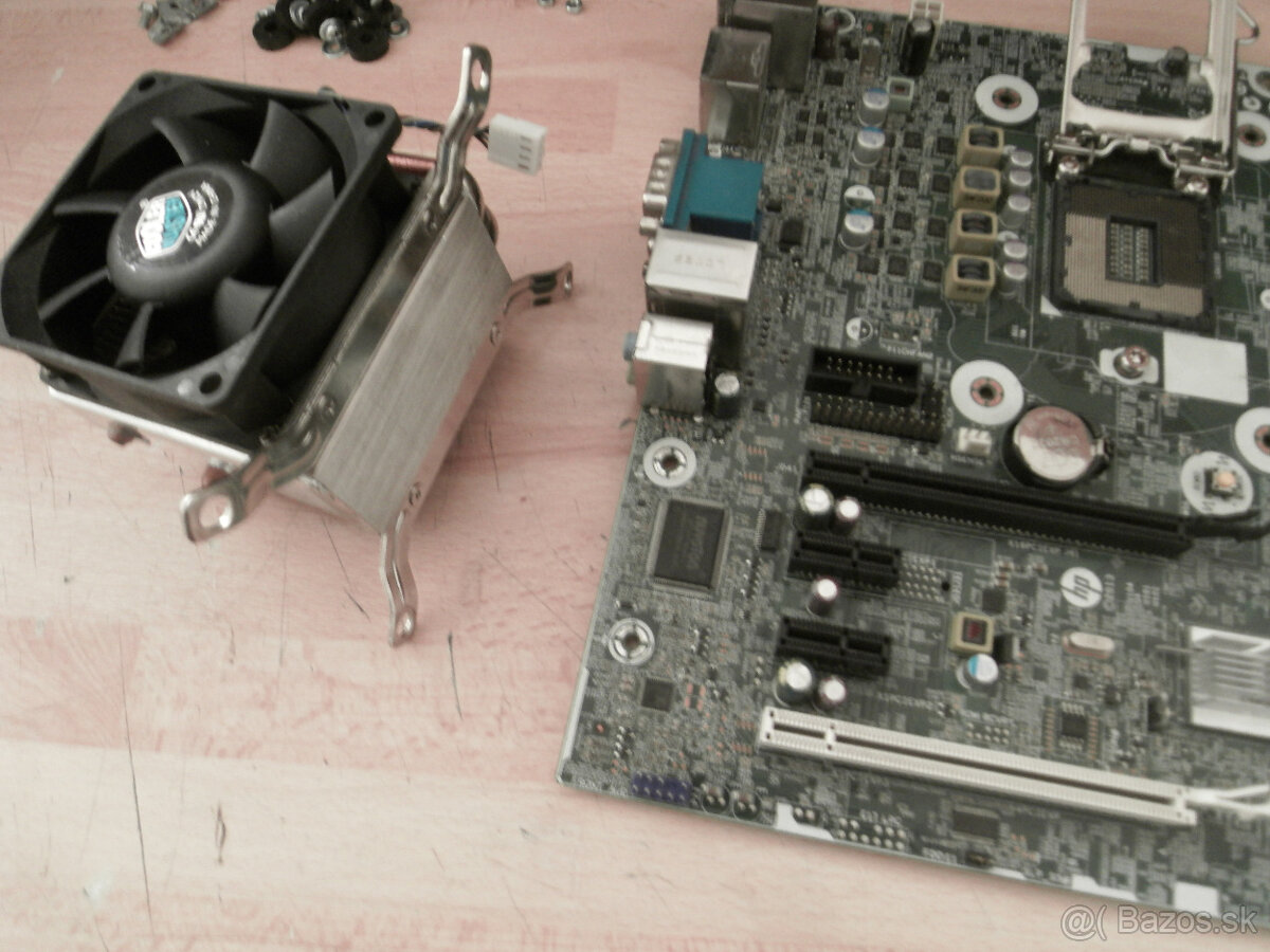 1150 doska HP+chladic+xeon 1220 v3 - 6