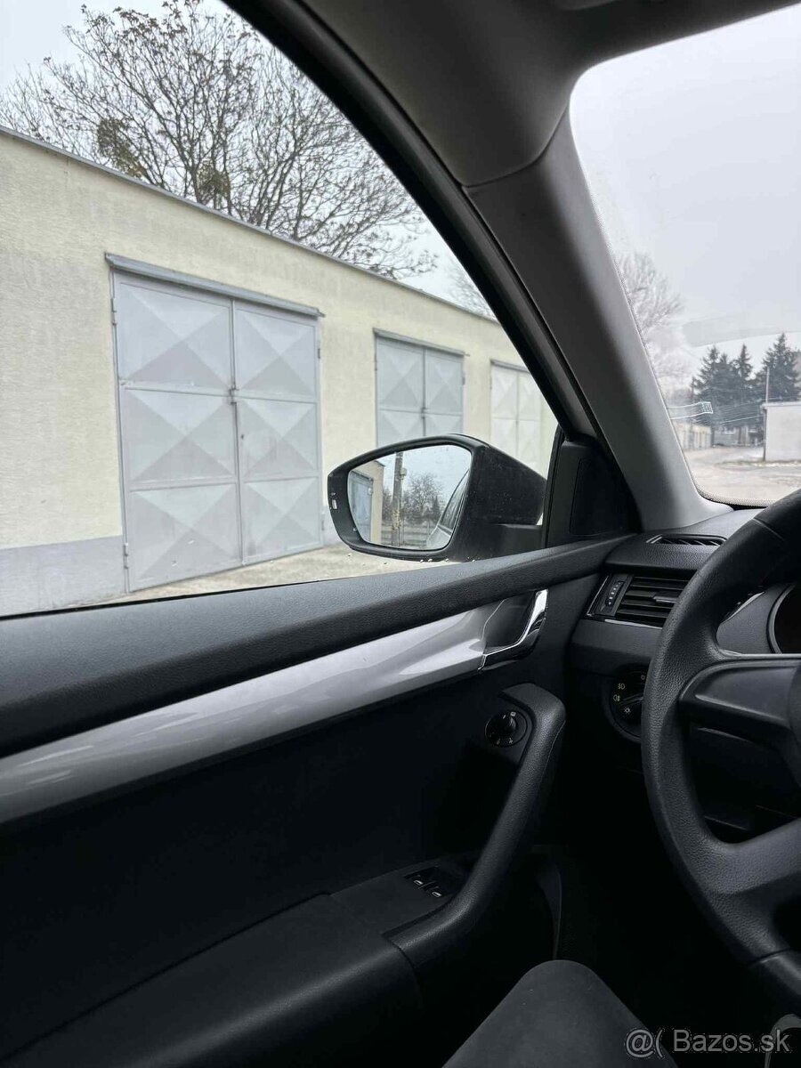 Škoda Octavia 3 - 6