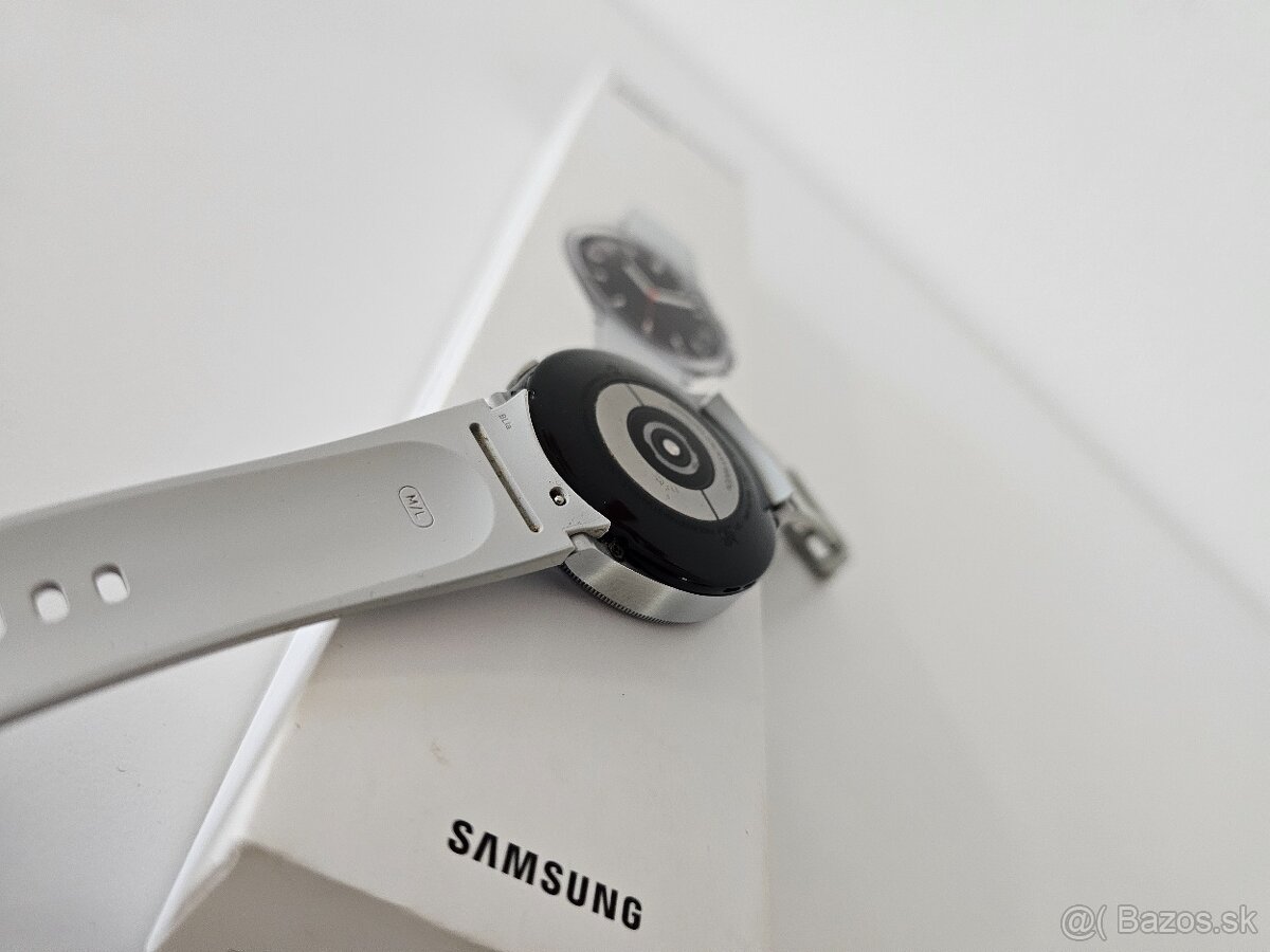 Samsung Galaxy Watch 4 Classic 46mm - 6