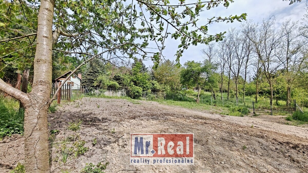 Pozemok v Rači 702 m2 v atraktívnej lokalite - 6