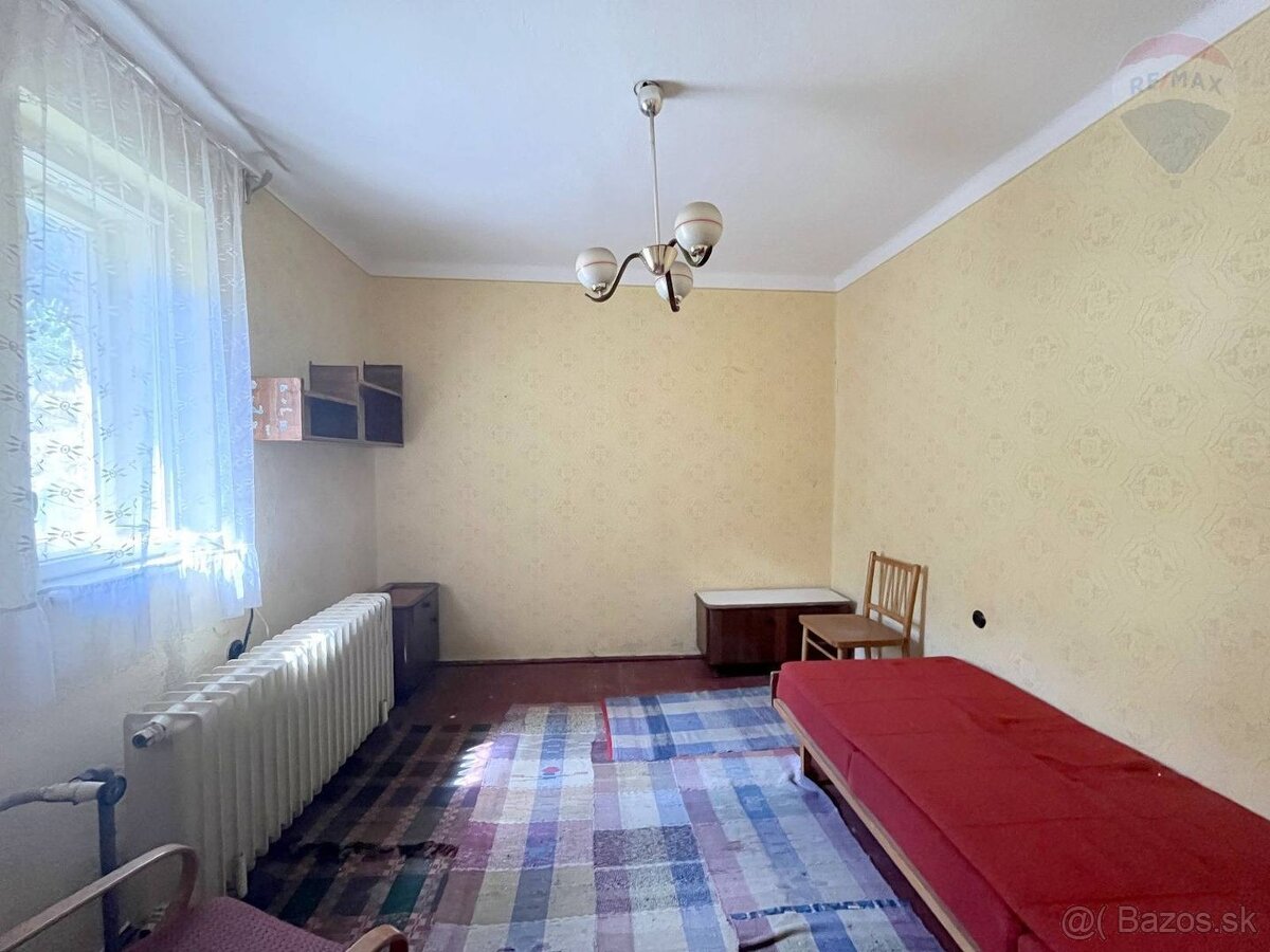 Rodinný dom s rozsiahlym pozemkom 3538 m2 - Kremnica - 6