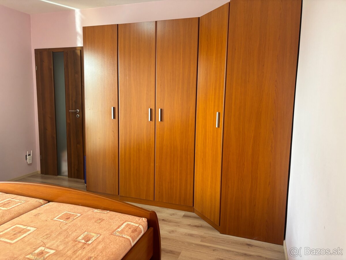Spálňa nábytok komplet - 6