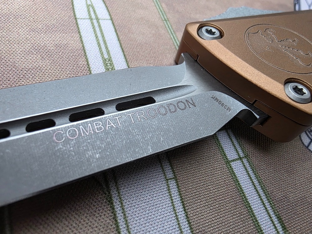 Microtech Combat Troodon Tan - 6