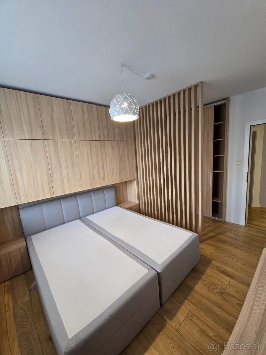 PRENÁJOM: PERFEKTNÝ 2-IZBOVÝ BYT V CENTRE - 6