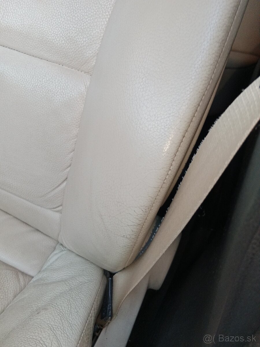 Bmw e60 e61 sedačky - 6