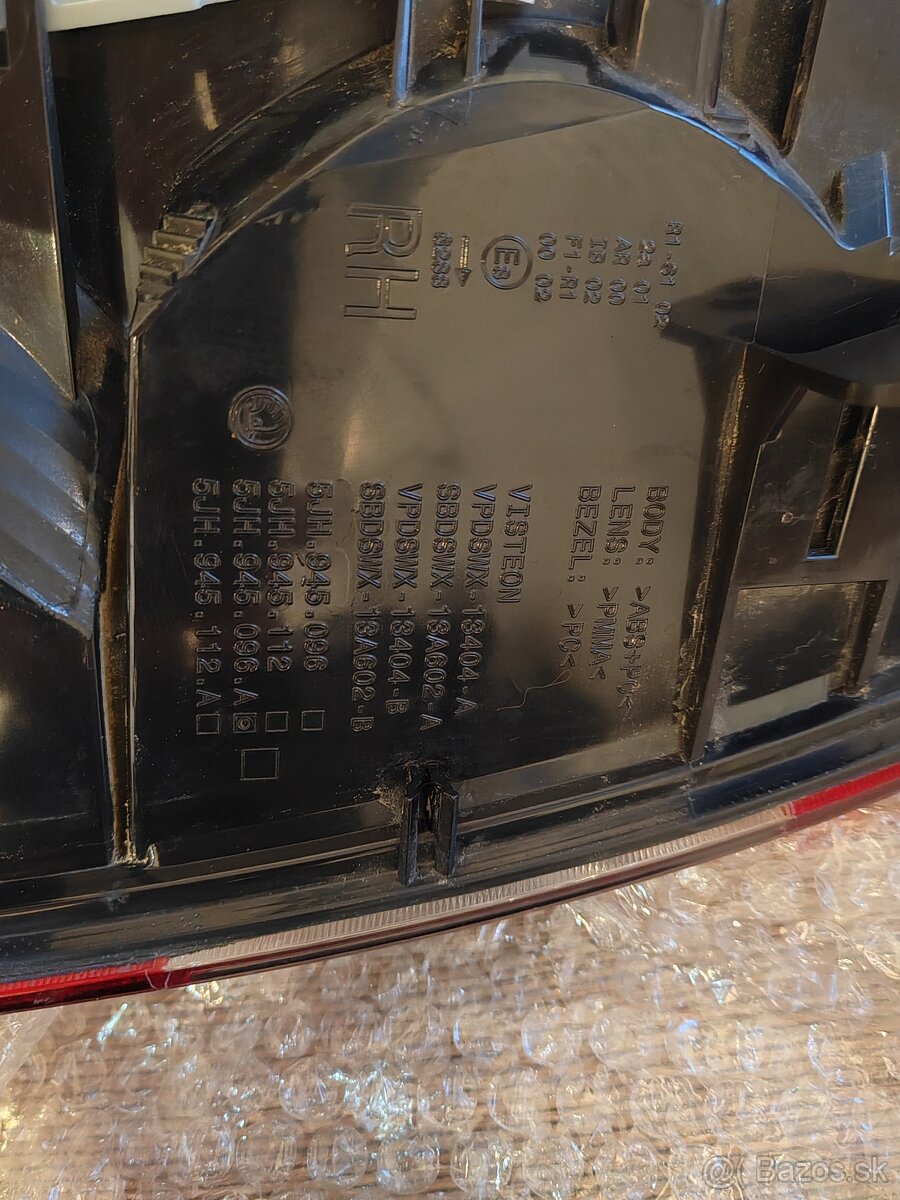 Škoda Rapid zadné svetlá - 6