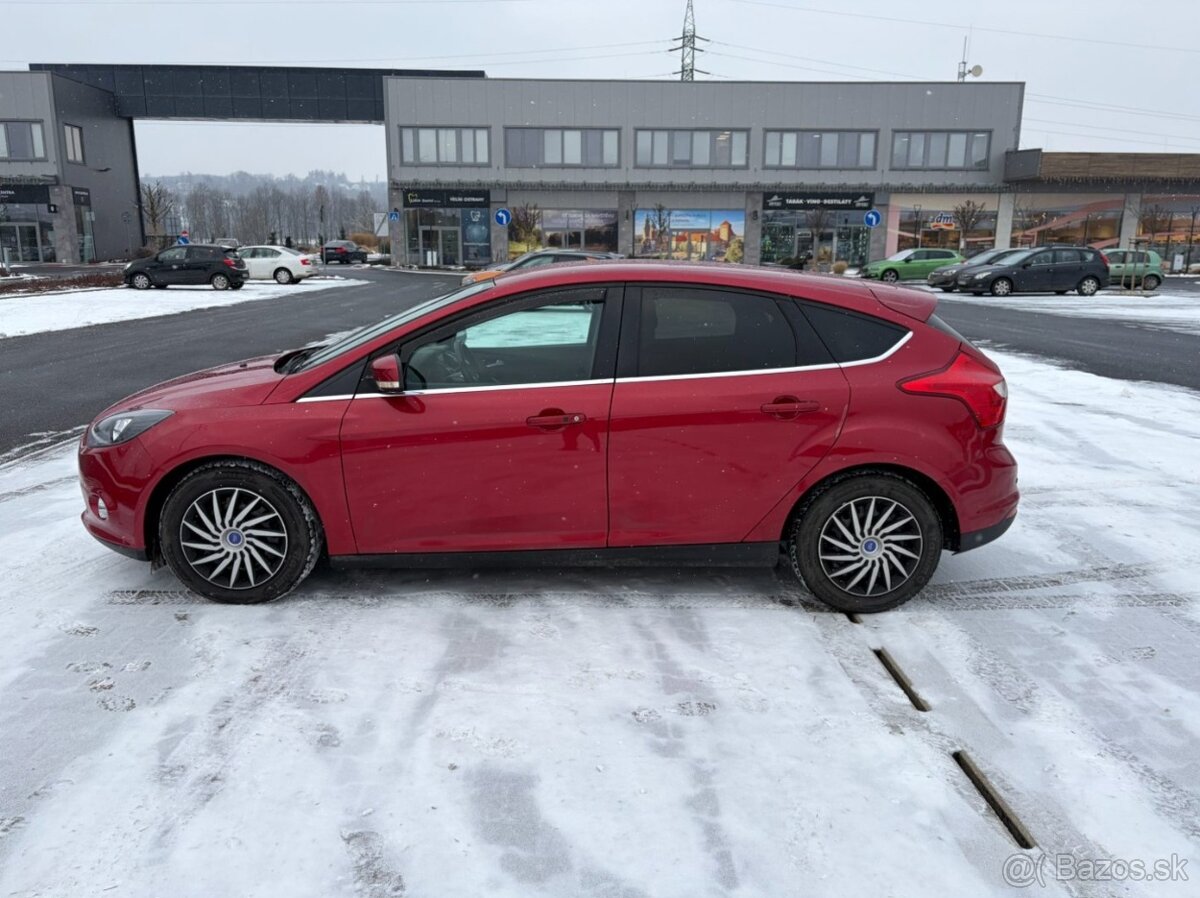 Ford Focus 1.6 EB 110kw TOP VÝBAVA - 6