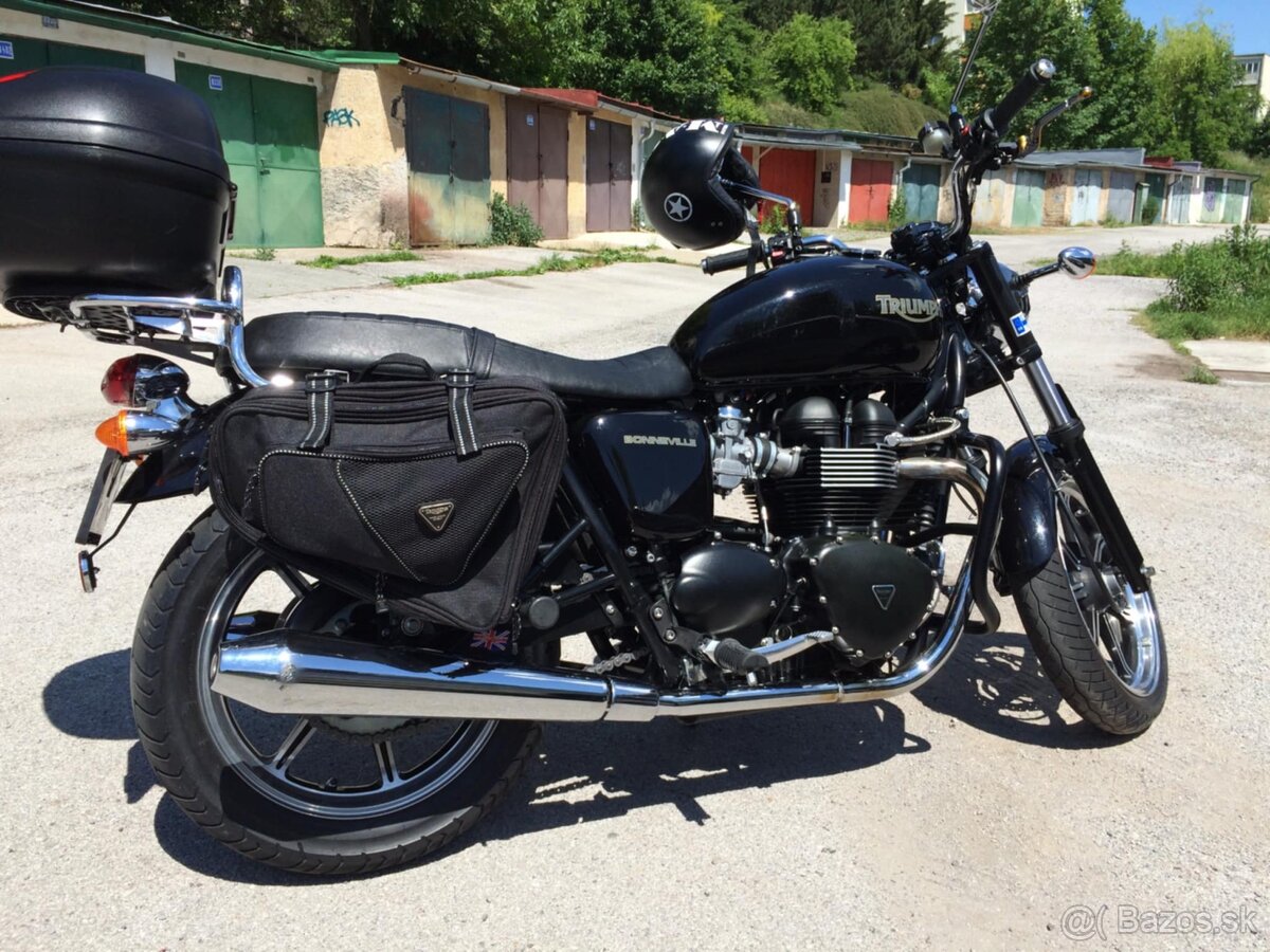 Triumph Bonewille SE - 6