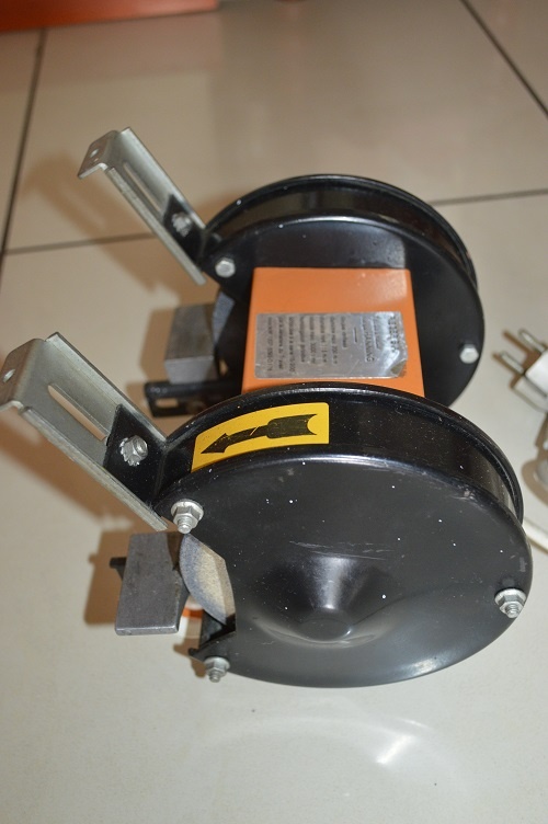 predam - dvojkotucova bruska HANNING - 6