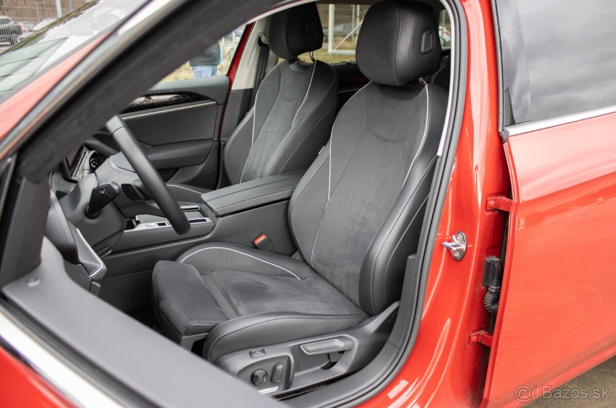 Volkswagen Passat Variant 2.0 TDI Elegance DSG - 6