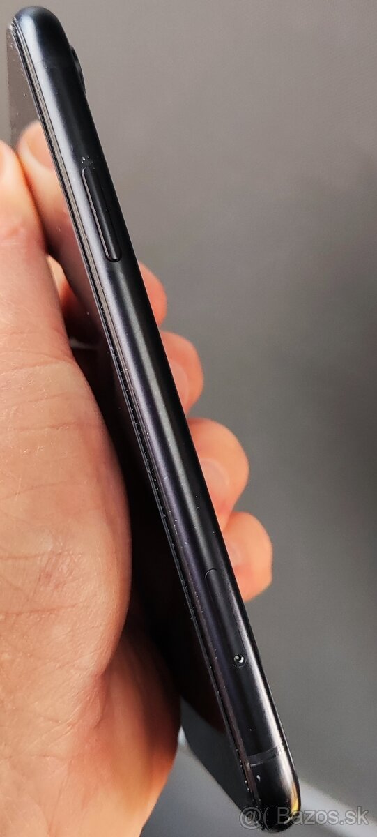 Predám iphone XR 64gb 100% funkčnosť - 6