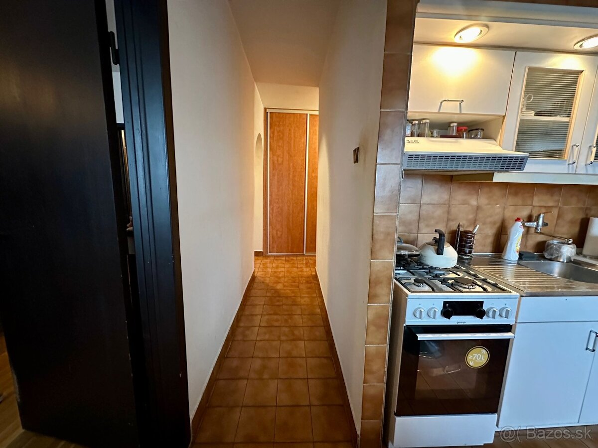 SKVELÁ INVESTÍCIA AJ DOMOV: 3-izbový byt v žiadanej lokalite - 6