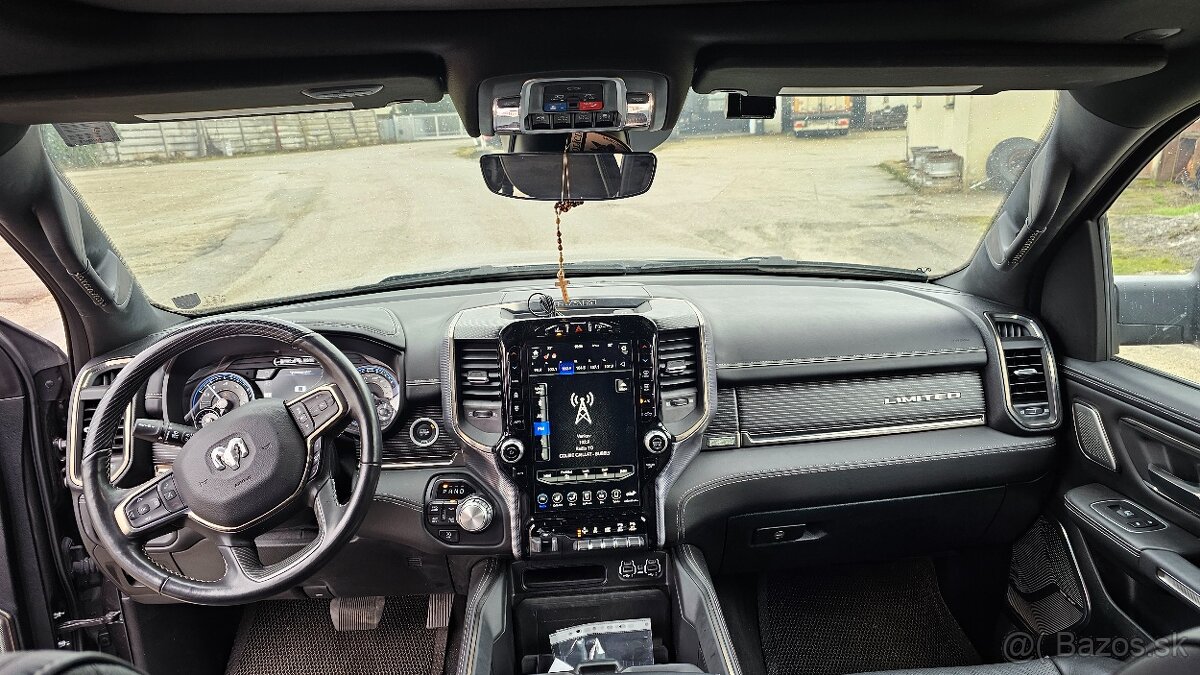DODGE RAM 1500 Limited 4x4 - 6