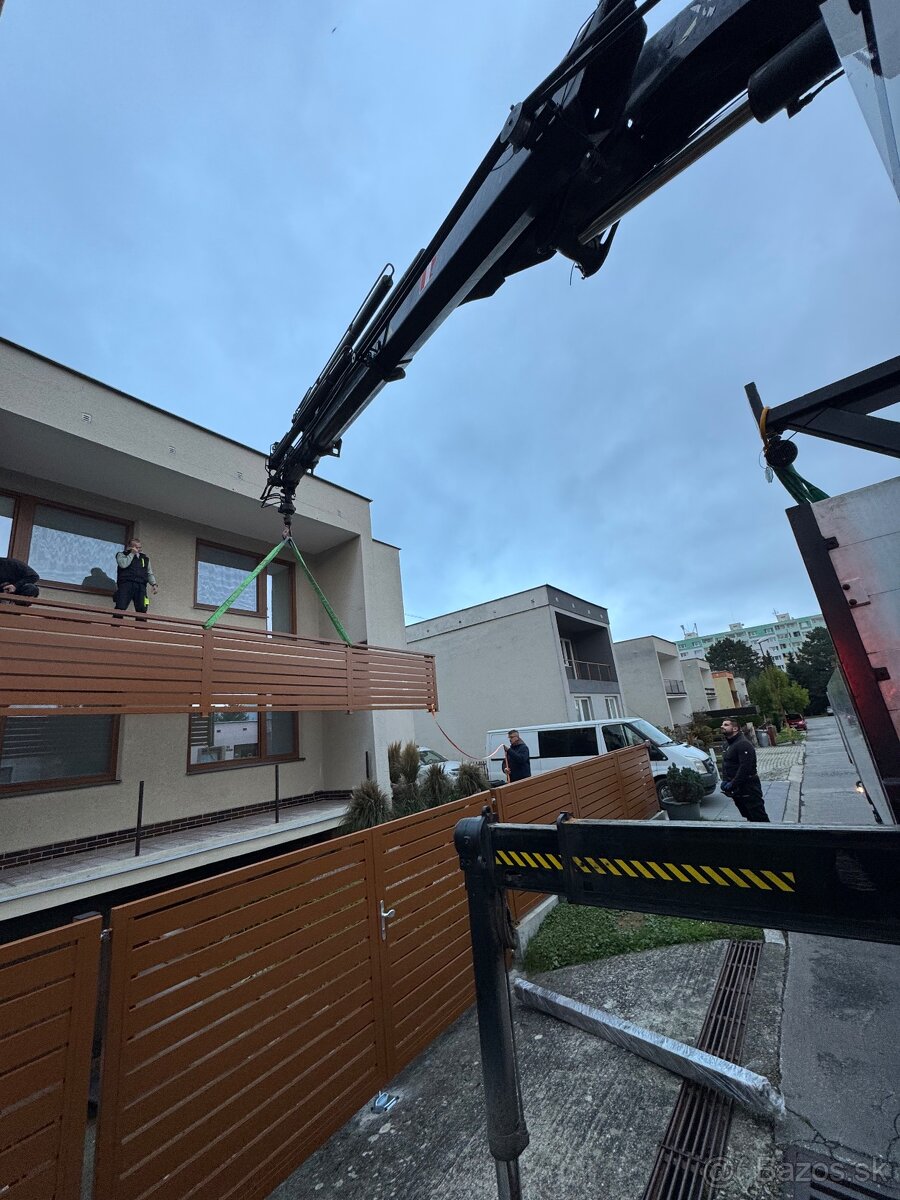 Autodoprava s hydraulickou rukou - dosah 13m 🏗️ - 6