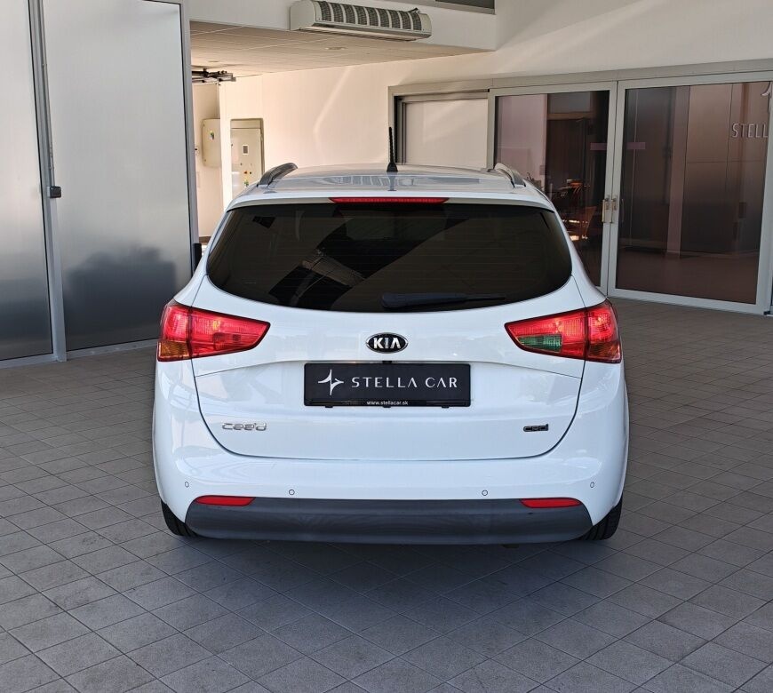Kia Ceed SW 1.6 CRDI 100kW GOLD AT - 6