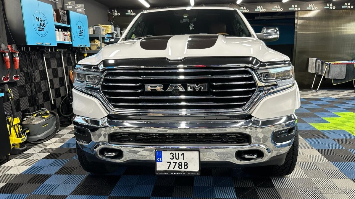 Dodge Ram 1500 5,7 HEMI - 6