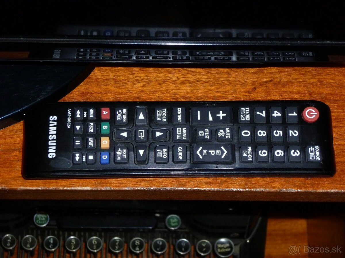 Predám FullHD LED televízor Samsung UE32EH5000 - 80cm - 6