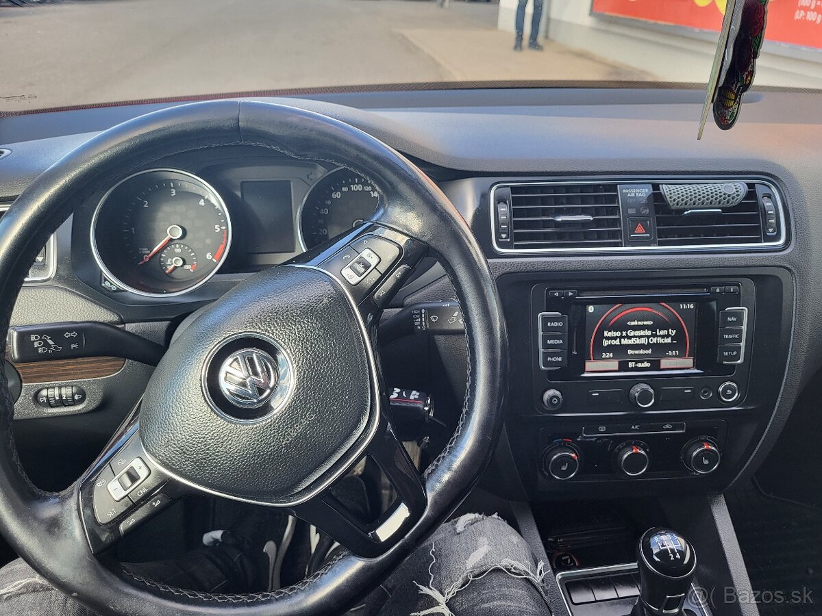 Predavam Volkswagen jetta - 6