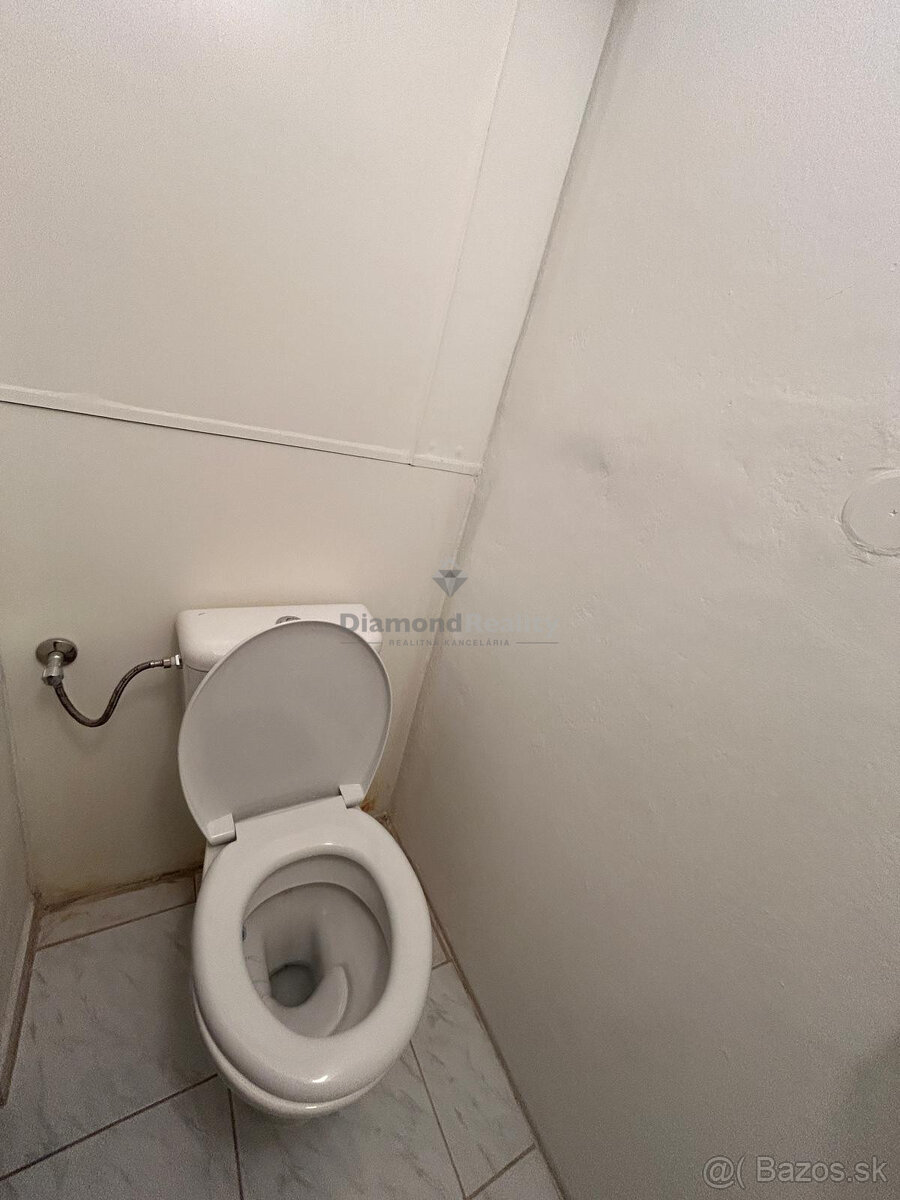 Garsónka pre 2 osoby v Nitre Chrenová - 6