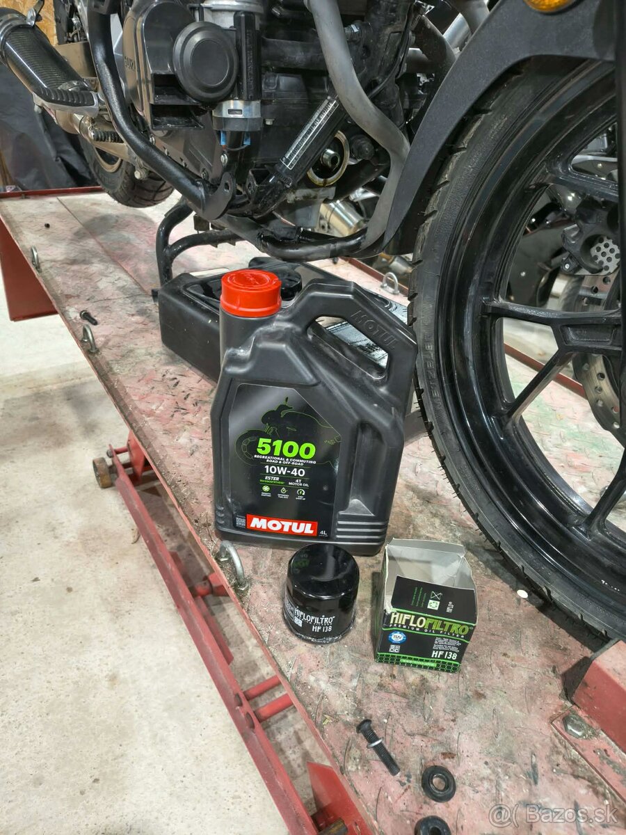 Suzuki V-strom DL250 - 6