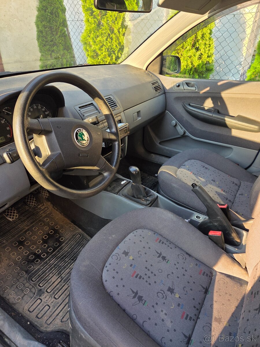 Škoda Fabia 1.4 - 6