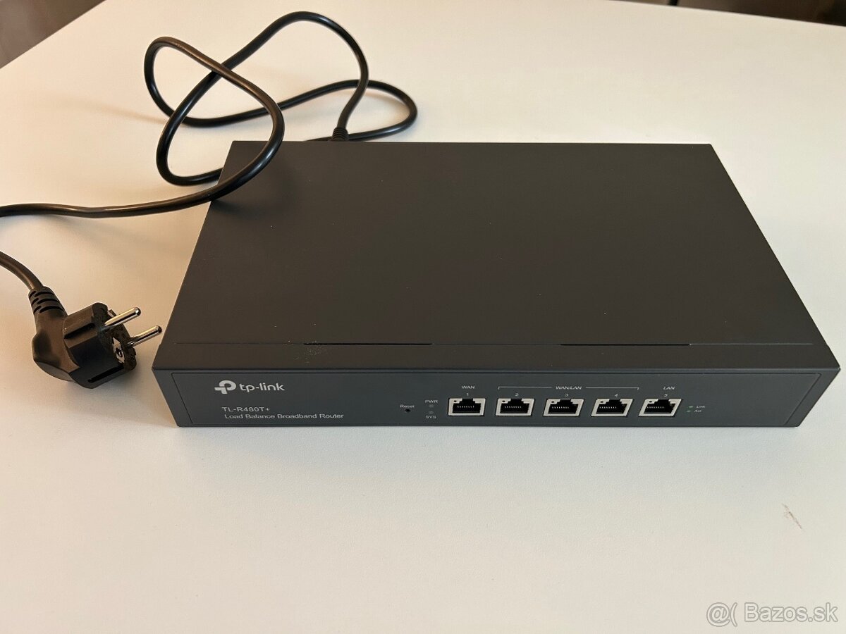 5x router/firewall - len spolu - 6