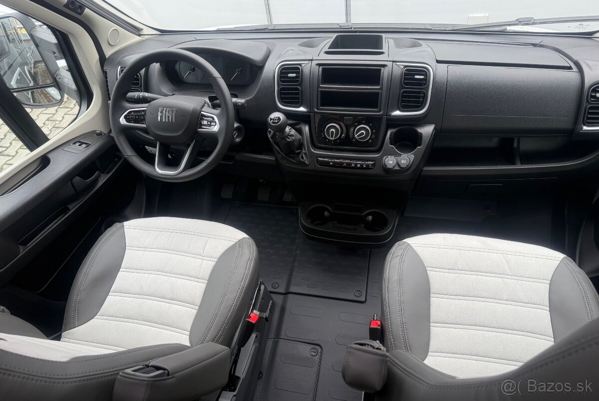 Sunlight polointegrované T 67 Adventure - 6