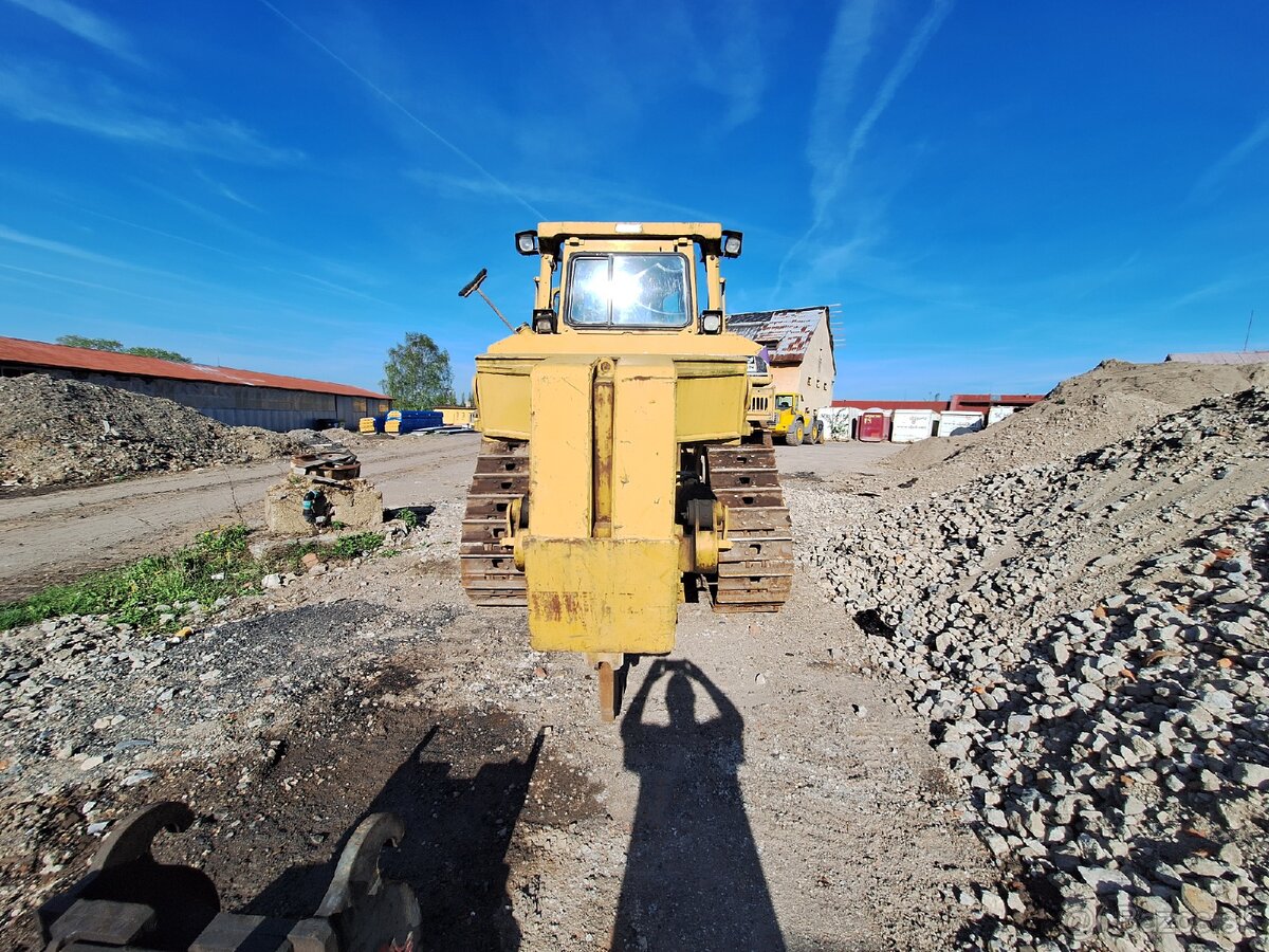 CAT D8N XL - 6