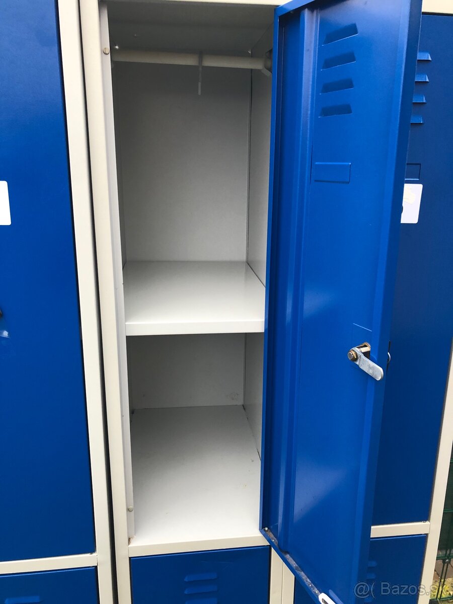 Kovová šatníková skrinka 60x49x180cm 4 boxy - 6