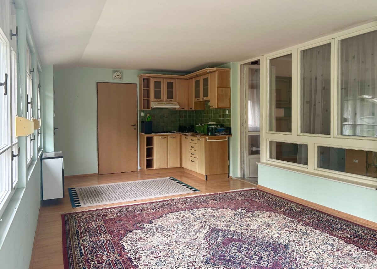 RFReality ponúka rod.dom v tichej lokalite - blízko centra - 6