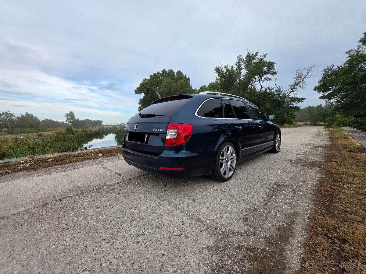 ŠKODA SUPERB 2FL COMBI L&K 2.0TDI DSG - 6