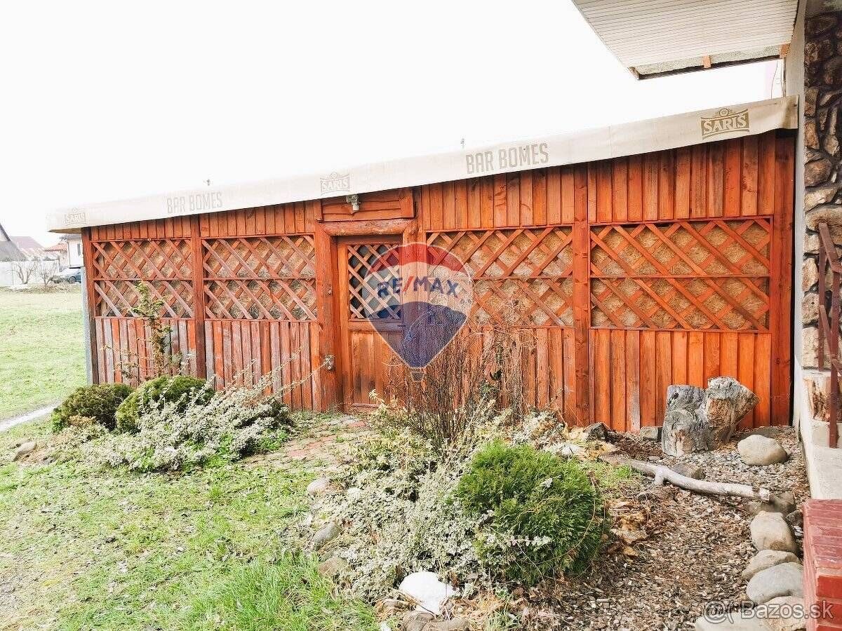 Zrekonštruovaná 2 podlažná obchodná budova, 1200m2, Dlhé nad - 6