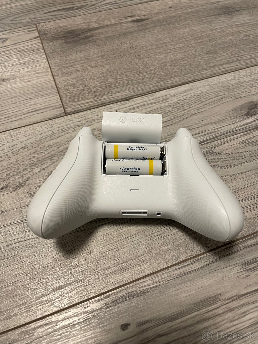 Úplne nové, nepoužité Xbox ovládače - 6