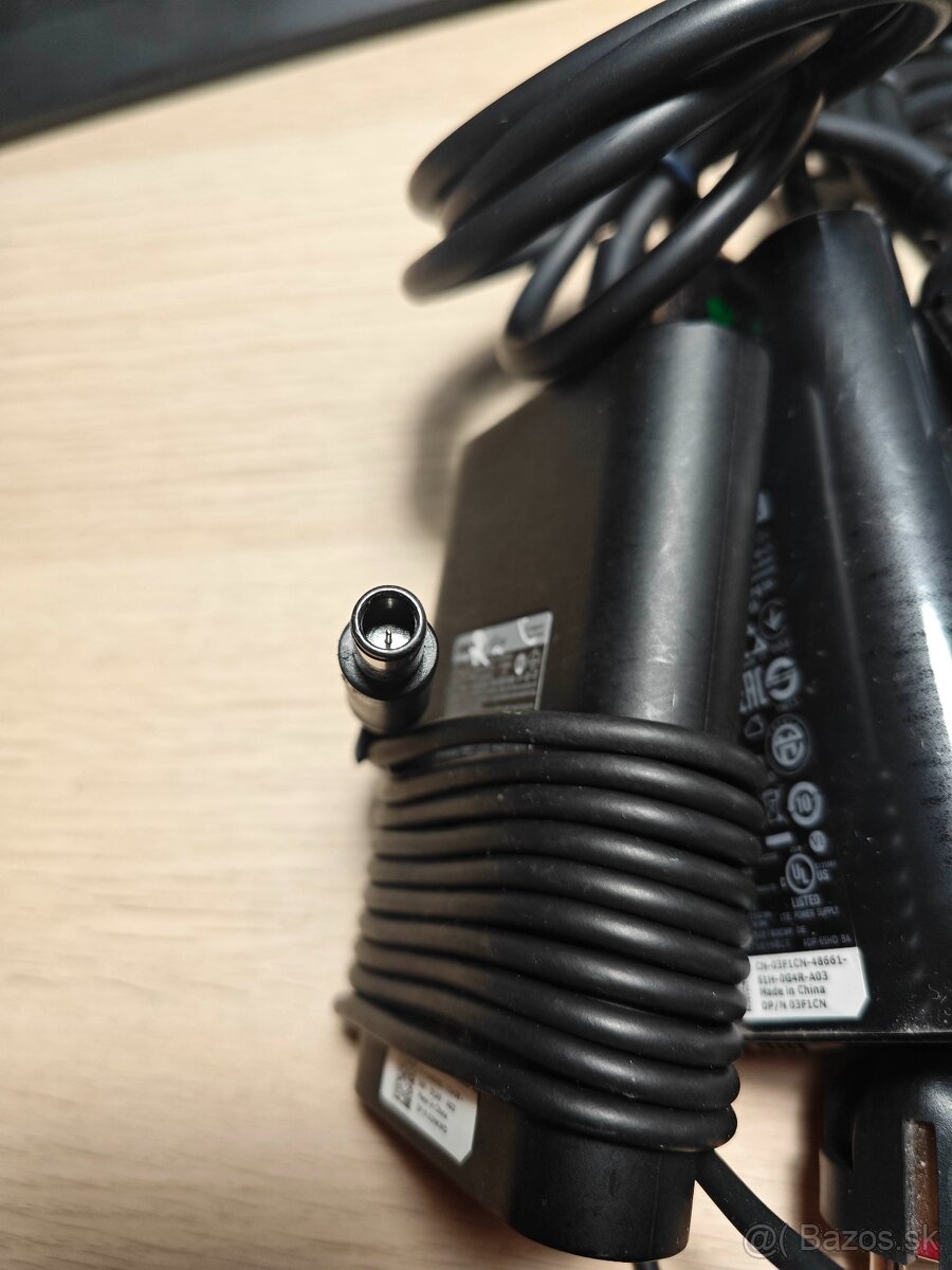 Dell cestovný adapter a dokovacia stanica - 6