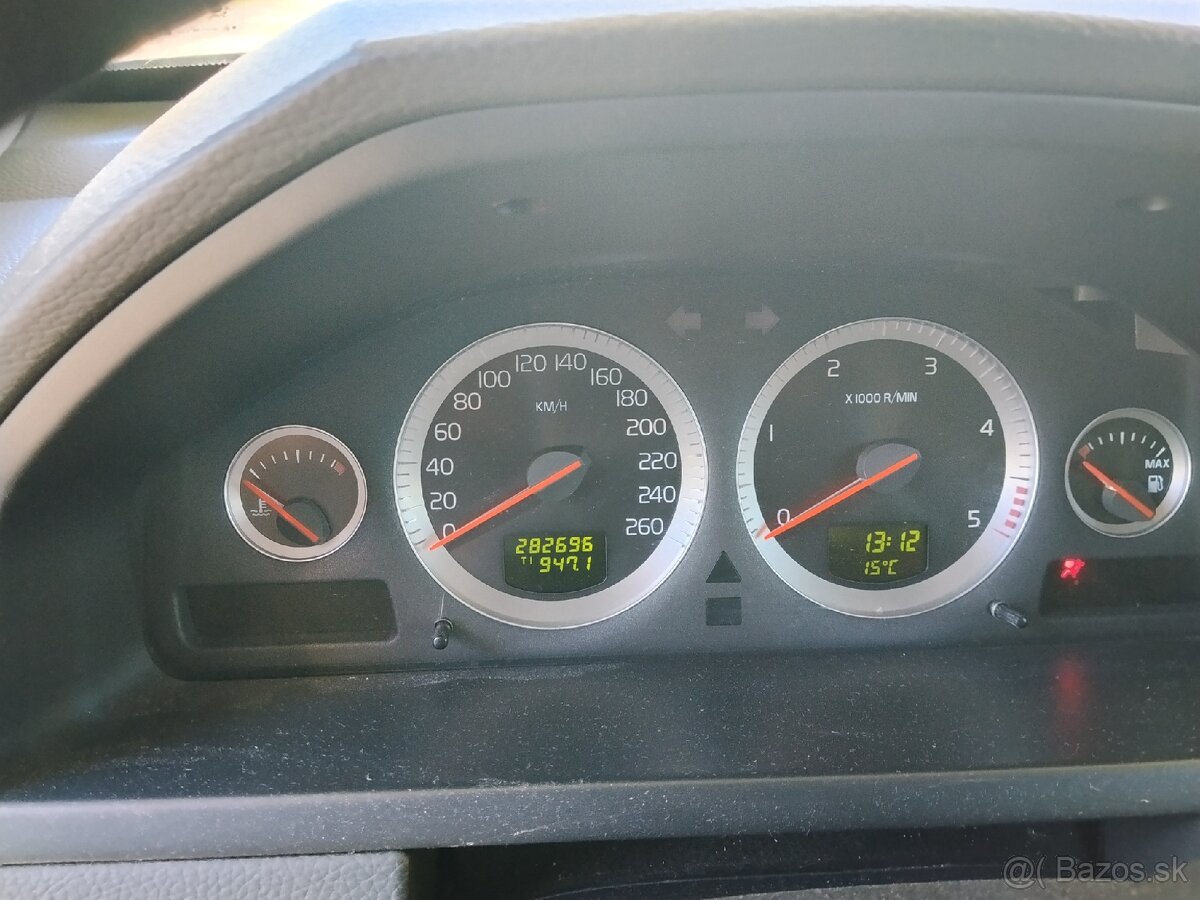 Predám Volvo XC90 - 6