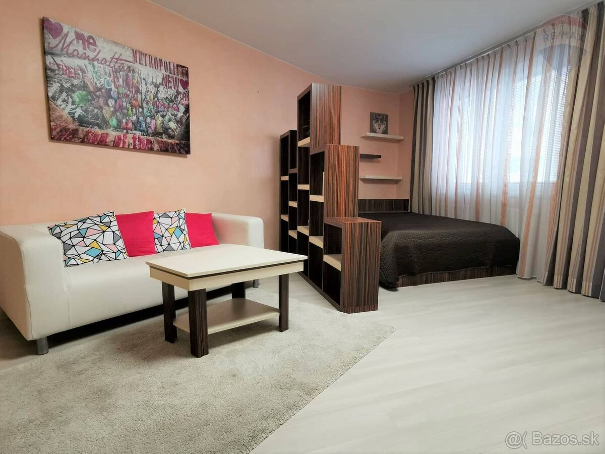 Prenájom priestranného 1 izb. bytu (62 m2) v novostavbe na K - 6