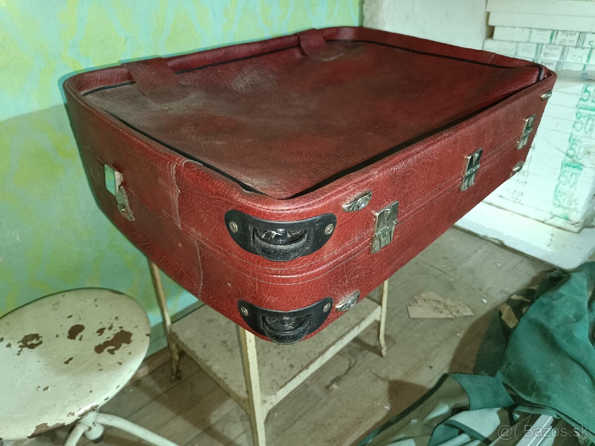 Starý retro kufor - 6